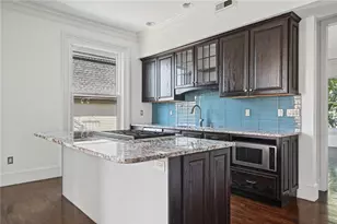 441 Angell St, Providence, RI 02906 - Photo 12