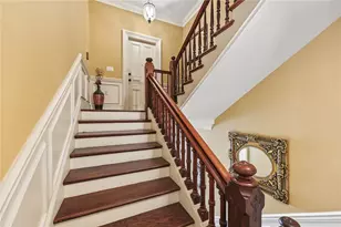 441 Angell St, Providence, RI 02906 - Photo 2