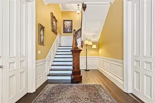 441 Angell St, Providence, RI 02906 - Photo 2