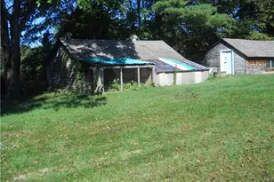 65 Laurel St, Hopkinton, RI 02804 - Photo 10