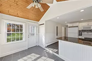 6 Carr Ln, Bristol, RI 02809 - Photo 4