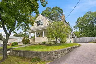 85 Pleasant View Rd, Warwick, RI 02888 - Photo 2