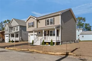 69 Locust St, East Providence, RI 02915 - Photo 2
