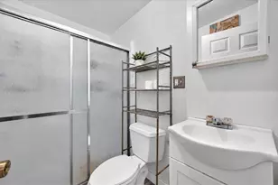 45 Alto St, Cranston, RI 02920 - Photo 18