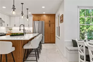 10 Highbush Terrace, North Kingstown, RI 02852 - Photo 8