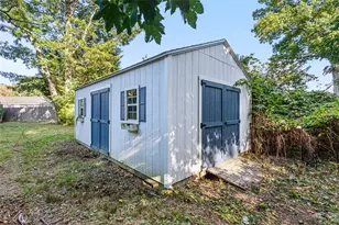18 Massasoit Ave, Barrington, RI 02806 - Photo 46