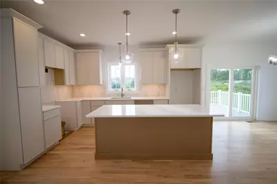 30 Bunker Hill Crossing, Portsmouth, RI 02871 - Photo 1