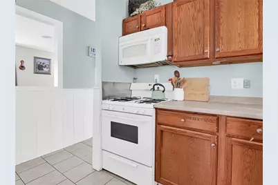126 Vernon Street, Warwick, RI 02889 - Photo 8
