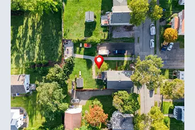 60 Charles Street, Bristol, RI 02809 - Photo 38