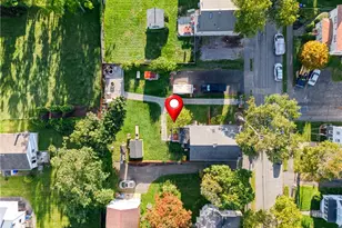60 Charles St, Bristol, RI 02809 - Photo 38