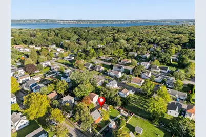 60 Charles Street, Bristol, RI 02809 - Photo 44