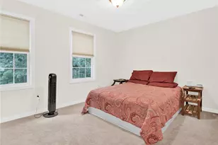 109 Pinnery Ave, Warwick, RI 02889 - Photo 16