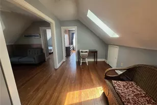 60 Berkeley Ave, Newport, RI 02840 - Photo 24