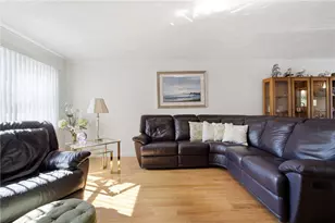 16 Scenery Ln, Johnston, RI 02919 - Photo 8