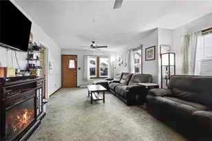 48 Ash St, Pawtucket, RI 02860 - Photo 2