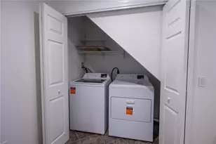 190 Charlotte Dr, Warwick, RI 02818 - Photo 50
