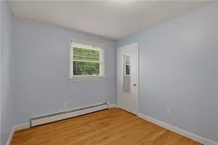 19 Flint Corn Rd, Portsmouth, RI 02871 - Photo 16