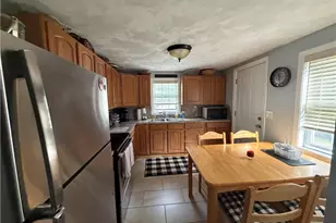 36 Pettaquamscutt Lake Rd, Narragansett, RI 02874 - Photo 10