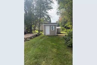36 Pettaquamscutt Lake Road, Narragansett, RI 02874 - Photo 4