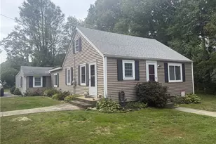 36 Pettaquamscutt Lake Rd, Narragansett, RI 02874 - Photo 1