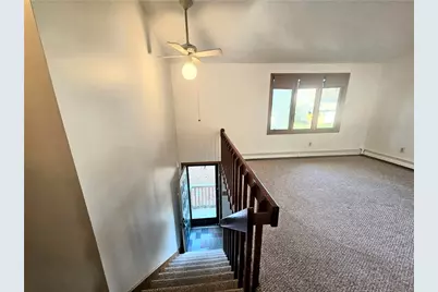 3 Lakeview Drive, Narragansett, RI 02882 - Photo 2
