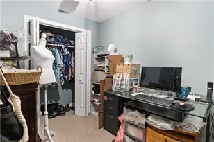 44 Maxwell Dr, North Kingstown, RI 02852 - Photo 18