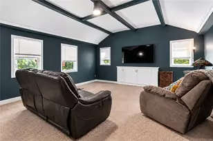44 Maxwell Dr, North Kingstown, RI 02852 - Photo 10