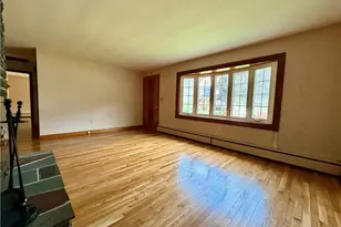 182 Highland St, Woonsocket, RI 02895 - Photo 10
