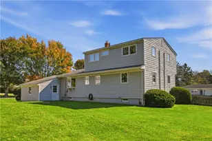 31 Redwood Rd, Portsmouth, RI 02871 - Photo 8