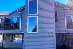 10 East St, Cranston, RI 02920 - Photo 12
