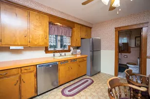 59 Highland St, West Warwick, RI 02893 - Photo 4