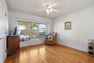 243 Spencer Woods Dr, East Greenwich, RI 02818 - Photo 24