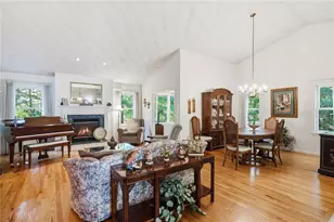 243 Spencer Woods Dr, East Greenwich, RI 02818 - Photo 10