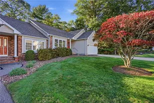 243 Spencer Woods Dr, East Greenwich, RI 02818 - Photo 4
