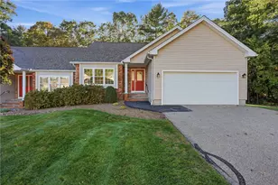 243 Spencer Woods Dr, East Greenwich, RI 02818 - Photo 2