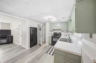 5 Julien St, Smithfield, RI 02917 - Photo 26