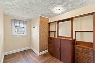 143 Dorr Ave, East Providence, RI 02915 - Photo 18