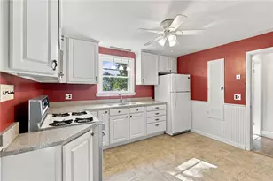 143 Dorr Ave, East Providence, RI 02915 - Photo 8