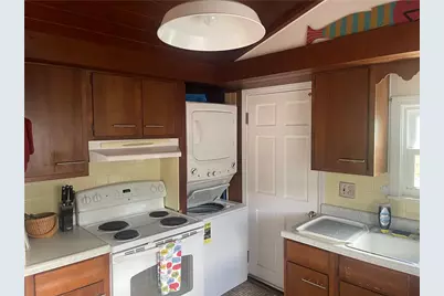 74 Orchard Avenue, Middletown, RI 02842 - Photo 6
