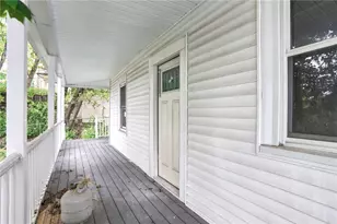 15 Lewis St, Woonsocket, RI 02895 - Photo 6
