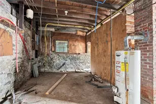15 Lewis St, Woonsocket, RI 02895 - Photo 26