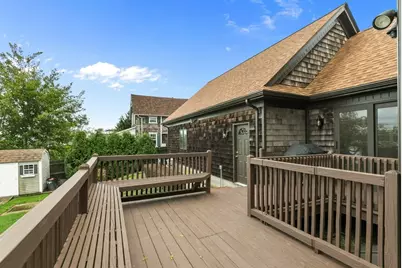 68 Seaview Avenue N, Swansea, MA 02777 - Photo 16