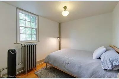 300 Broadway Avenue, Newport, RI 02840 - Photo 22