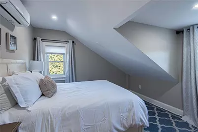 30 Prospect Hill #2, Newport, RI 02840 - Photo 24