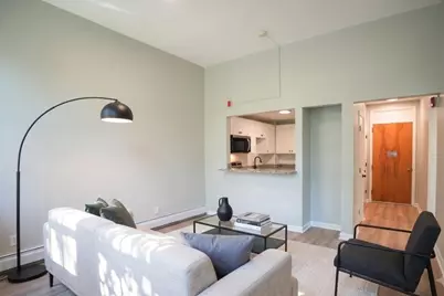 366 Main Street #105, Warren, RI 02885 - Photo 4