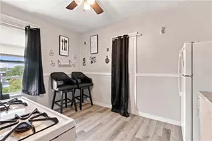 214 Estes St, Woonsocket, RI 02895 - Photo 8