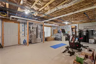 1204 Hunting Hill Dr, Cumberland, RI 02864 - Photo 30