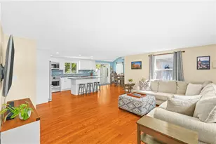 20 Kinnicutt Ave, Warren, RI 02885 - Photo 10