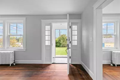 1330 West Main Road, Portsmouth, RI 02871 - Photo 14
