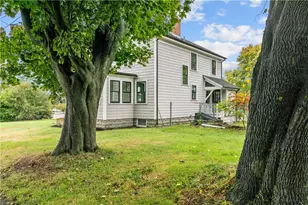 1330 W Main Rd, Portsmouth, RI 02871 - Photo 42